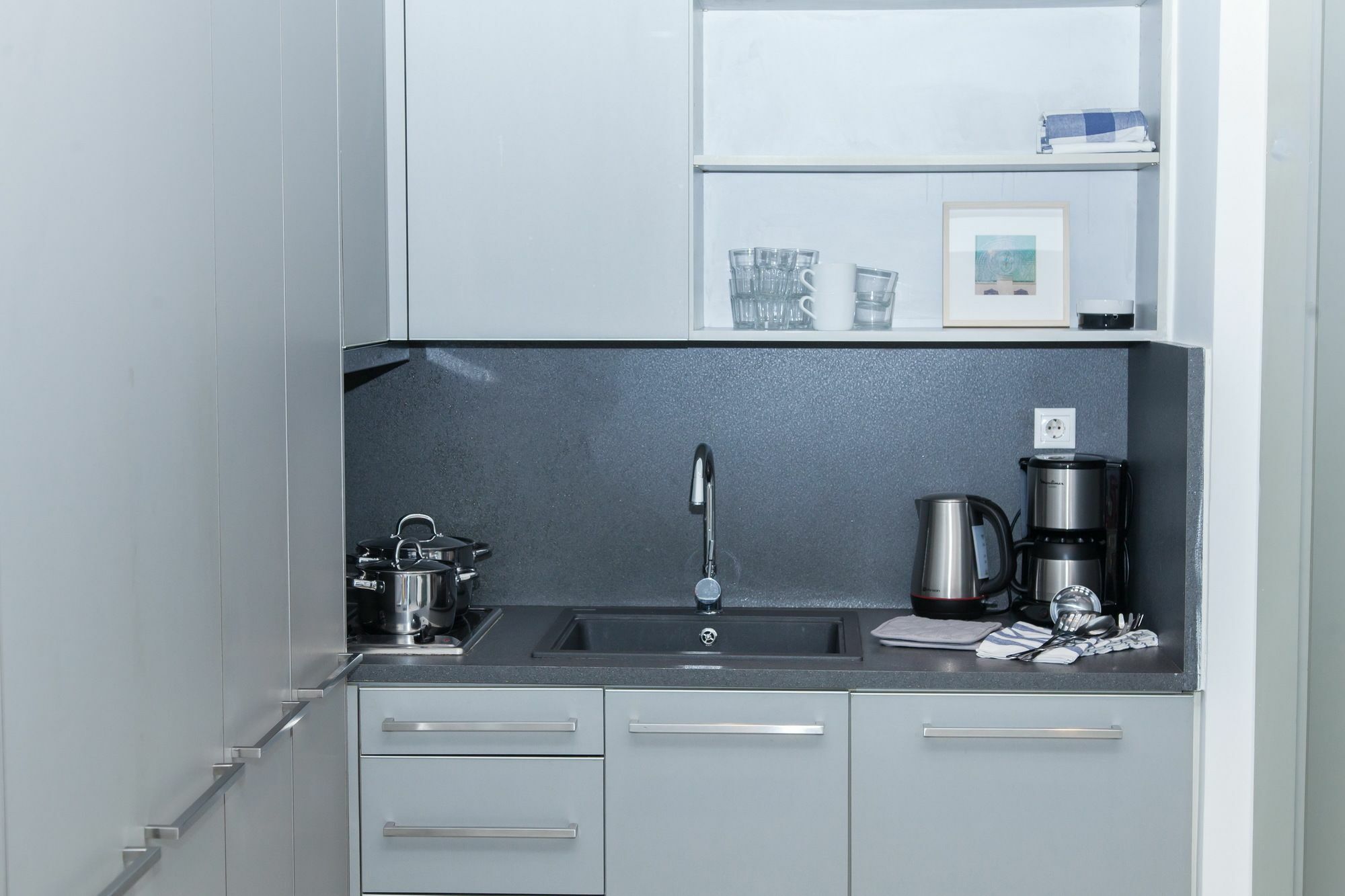 Jupiter Boutique Apartment Next To Athens Museum Экстерьер фото