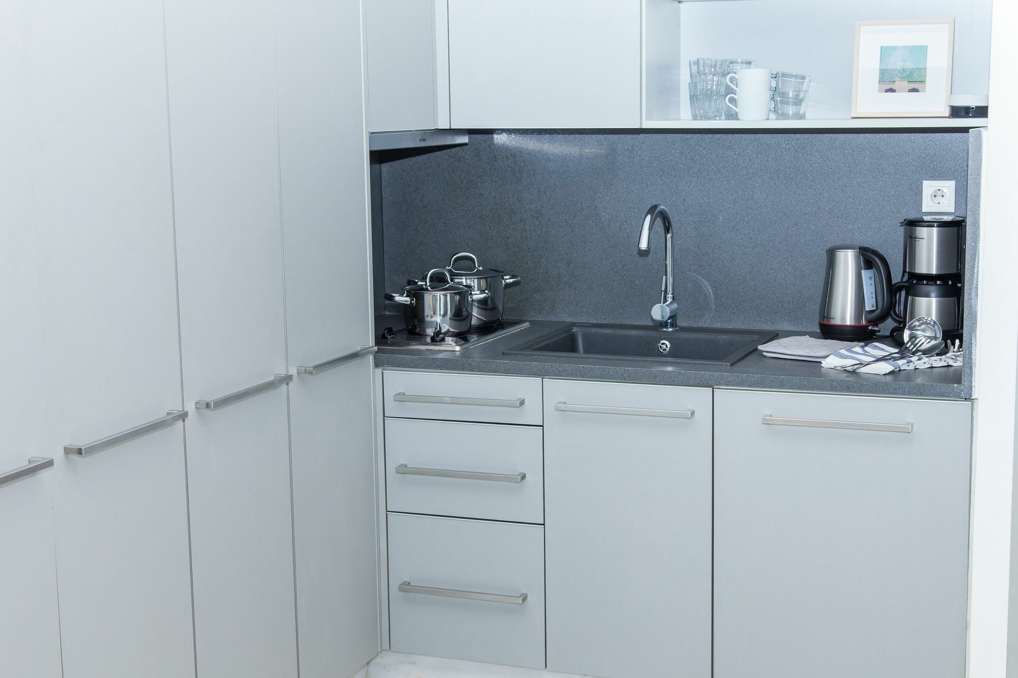 Jupiter Boutique Apartment Next To Athens Museum Экстерьер фото