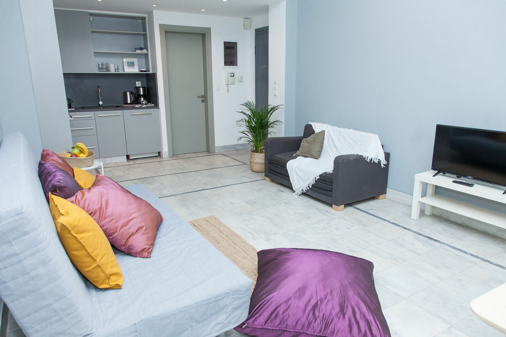 Jupiter Boutique Apartment Next To Athens Museum Экстерьер фото